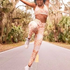 Aerie Orange Cedar Expedition Leggings